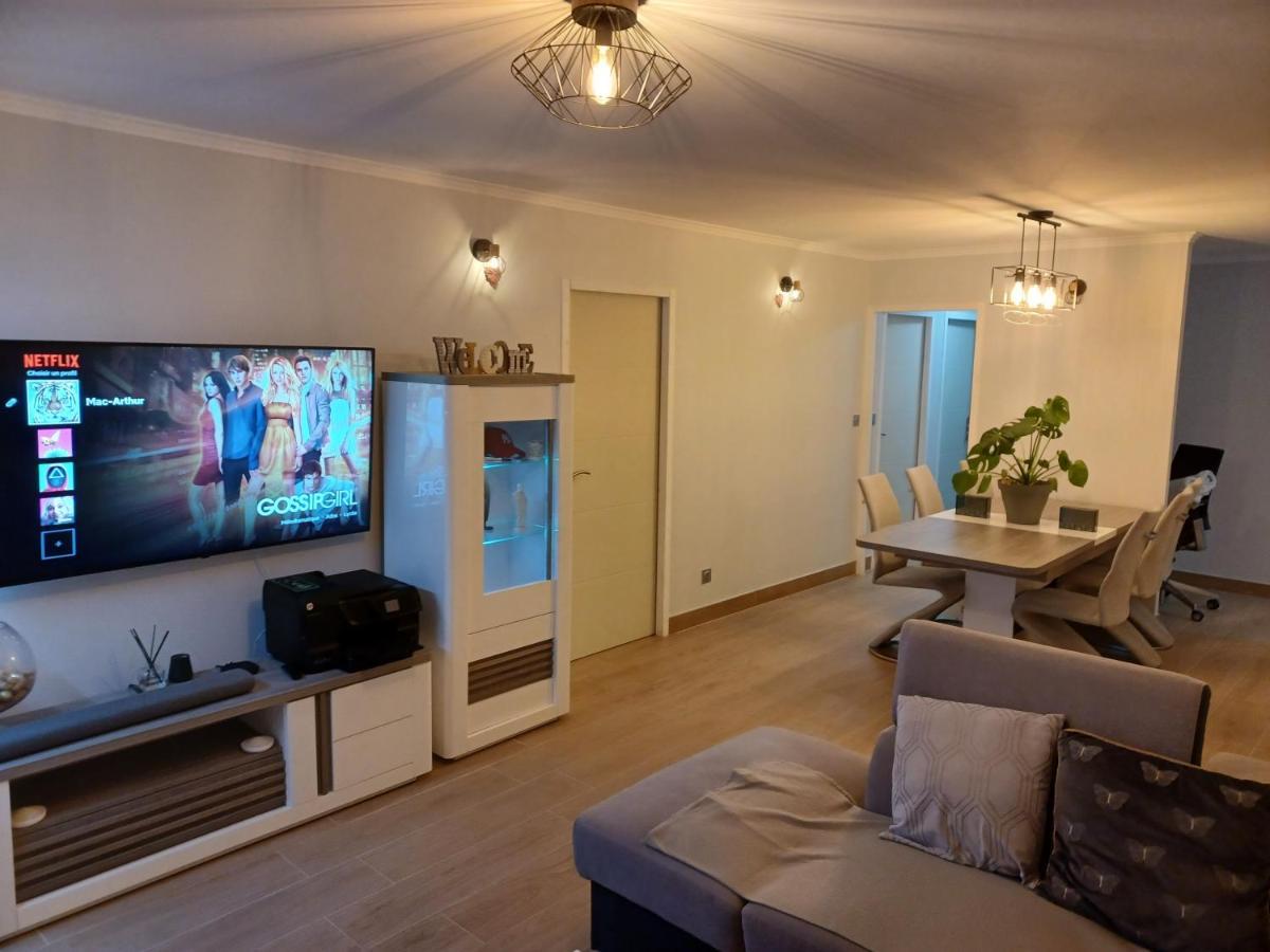 Chambre Privee/Climatisee+Tv /Petit Dejeuner Inclu/Tout Confort Nevers Exterior foto