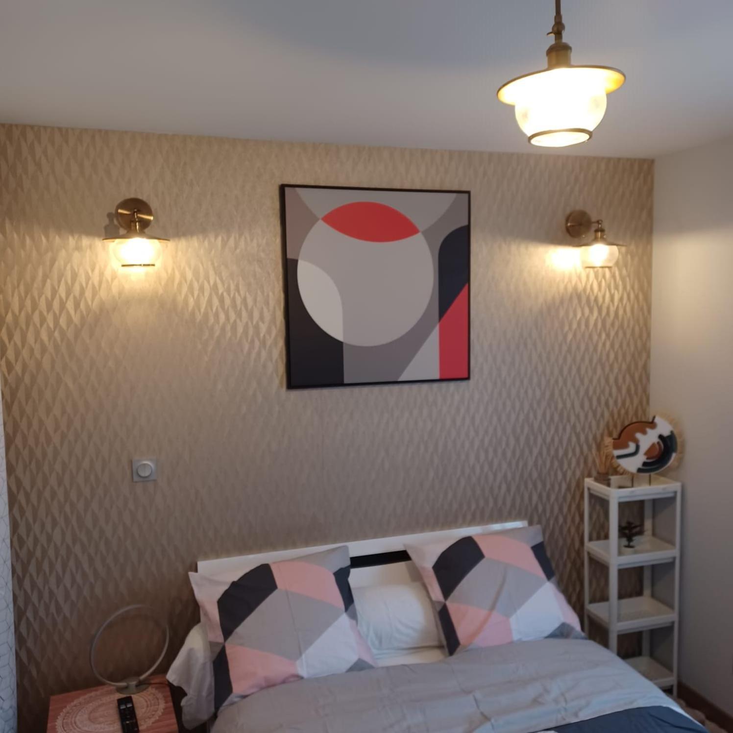 Chambre Privee/Climatisee+Tv /Petit Dejeuner Inclu/Tout Confort Nevers Exterior foto